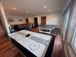 Sugar Sand Sunset | Beachfront | Sleeps 18 - Image 2